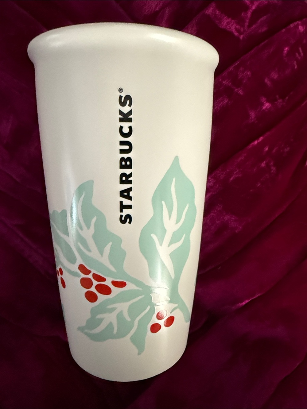 ✨ NWT ✨ Starbucks Holiday Holly Berry Ceramic Travel Tumbler
